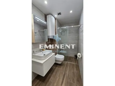 Izdavanje, stan, 240m², Vračar Hram, Vračar Sve Podlokacije - image 16