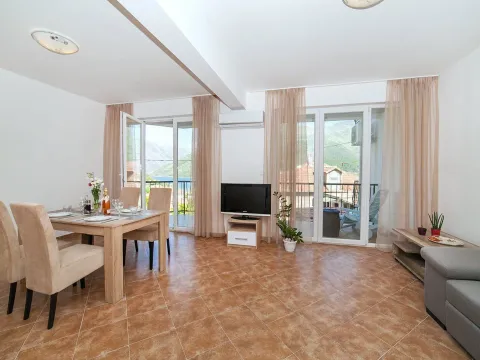 Prodaja, jednosoban stan, 62m², Kamenari, Herceg Novi - image 9