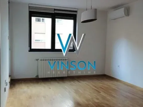 Izdavanje, jednosoban stan, 36m², Socijalno, Novi Sad Sve Podlokacije - image 1