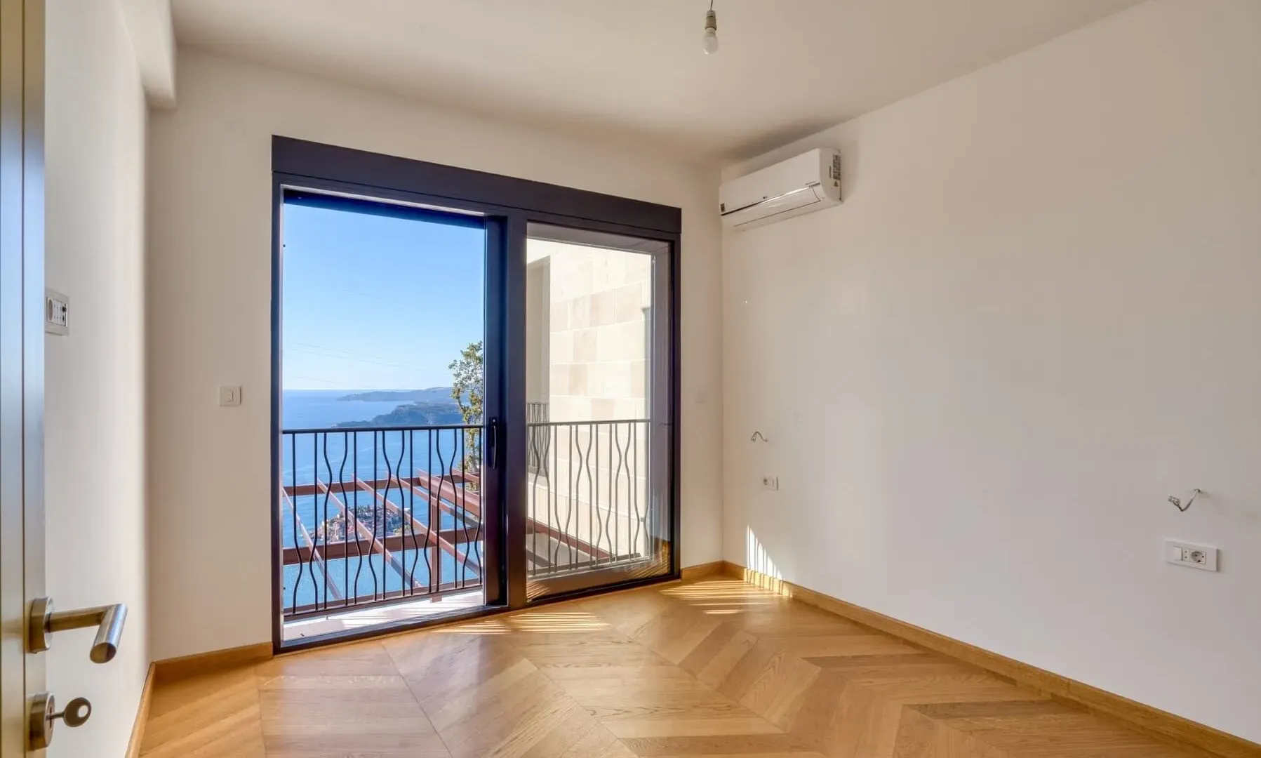 Sale, three bedroom apartment, 92m², Tudorovići, Budva