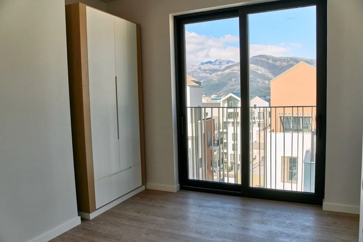 Prodaja, stan, 102m², Tivat, Crna Gora
