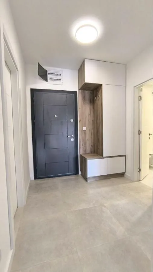 Rent, one bedroom apartment, 55m², Centar, Tivat
