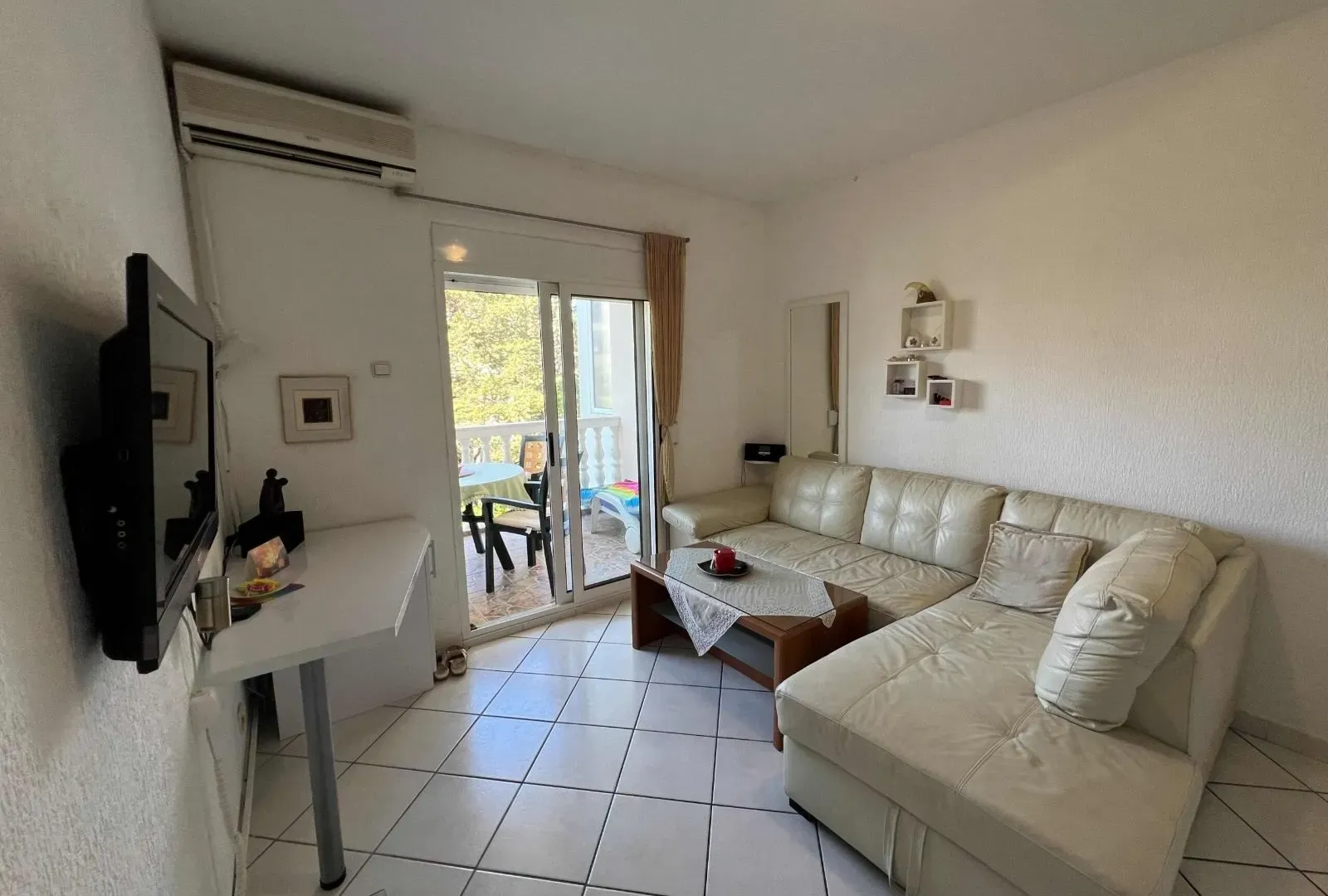 Rent, apartment, 39m², Budva, Crna Gora