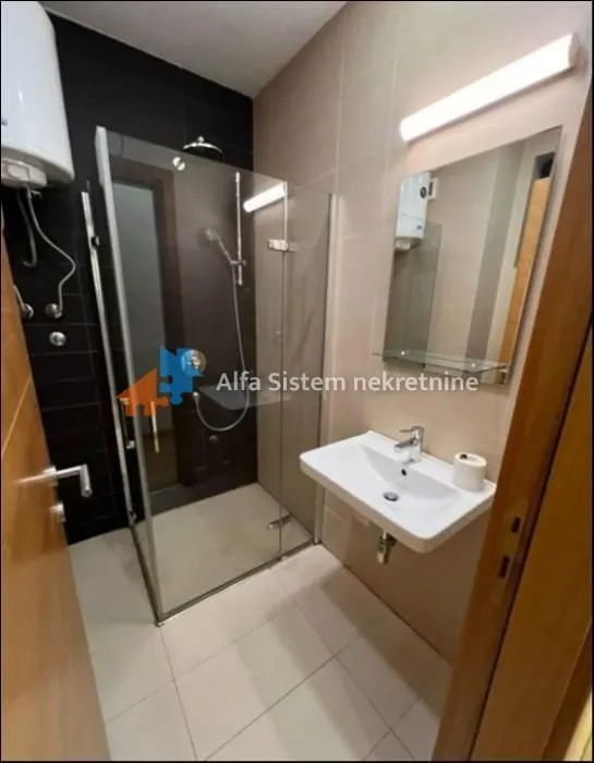 Rent, three bedroom apartment, 86m², Tašmajdan, Palilula Sve Podlokacije