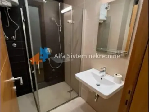 Izdavanje, trosoban stan, 86m², Tašmajdan, Palilula Sve Podlokacije - image 10
