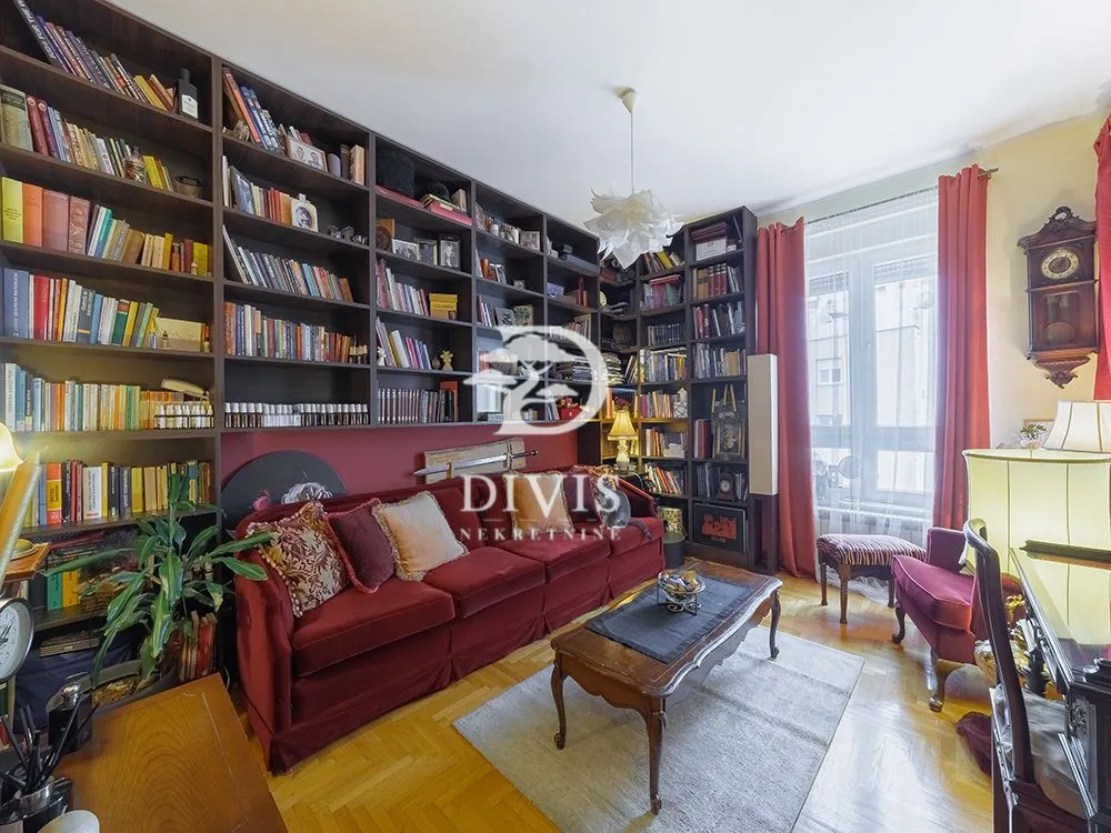 Sale, apartment, 196m², Neimar, Vračar Sve Podlokacije