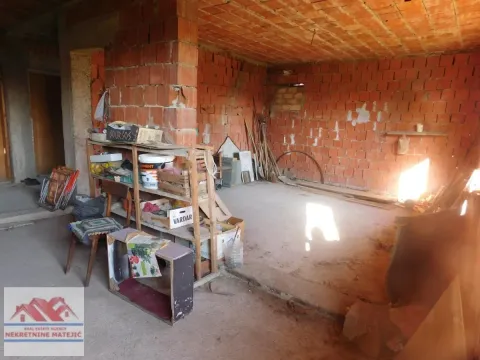 Prodaja, kuća, 300m², Kragujevac, Srbija - image 8