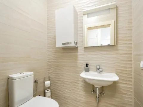 Sale, three bedroom apartment, 92m², Donja Lastva, Tivat - image 15