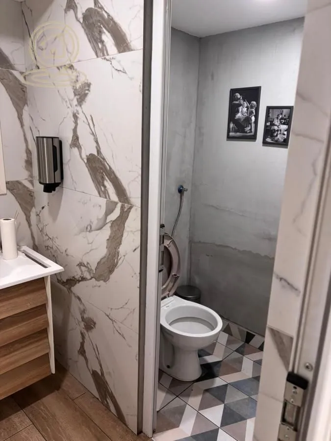 Rent, office space, 390m², Medijana, Niš