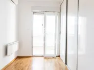 Rent, three bedroom apartment, 98m², City Kvart, Podgorica - image 6