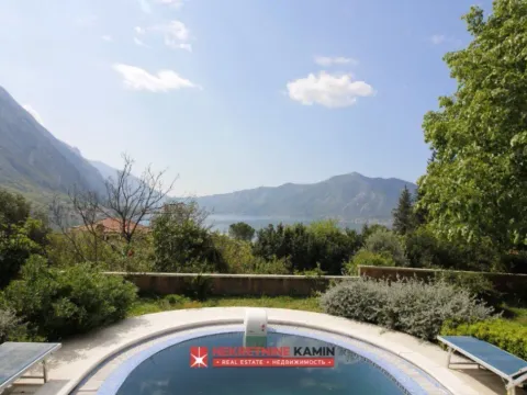  House for Sale, 300m2, Donji Orahovac, Kotor