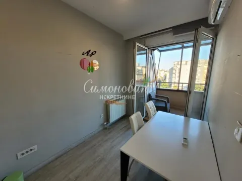 Izdavanje, četvorosoban stan, 118m², Đeram Pijaca, Beograd - image 6