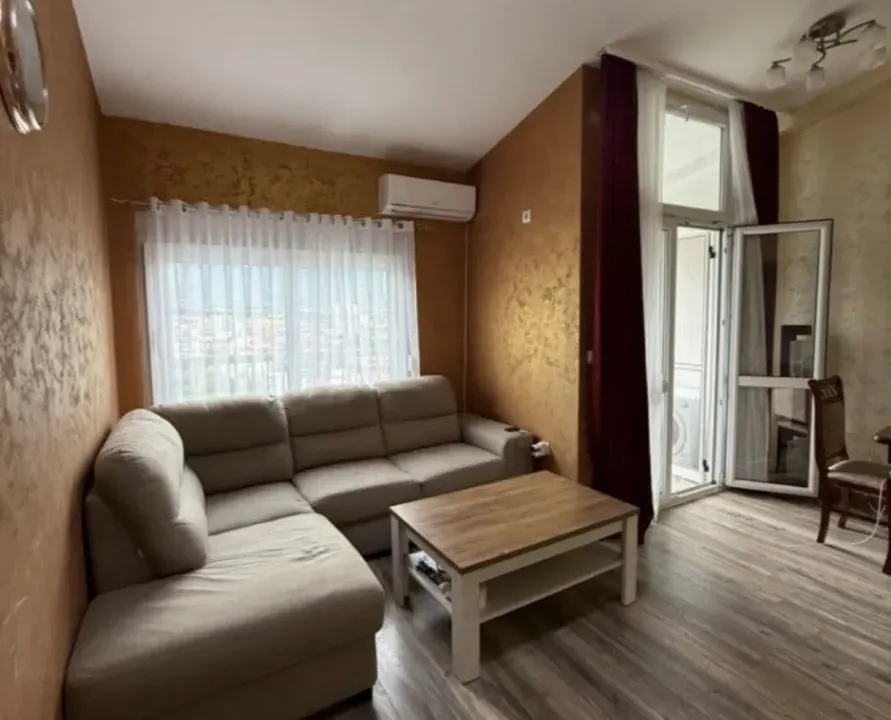 Sale, two bedroom apartment, 65m², Centar, Bar
