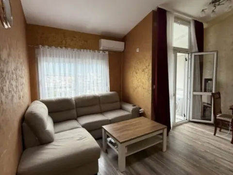 Sale, two bedroom apartment, 65m², Centar, Bar