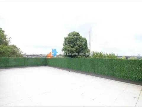 Rent, apartment, 200m², Savski Venac, Beograd - image 22