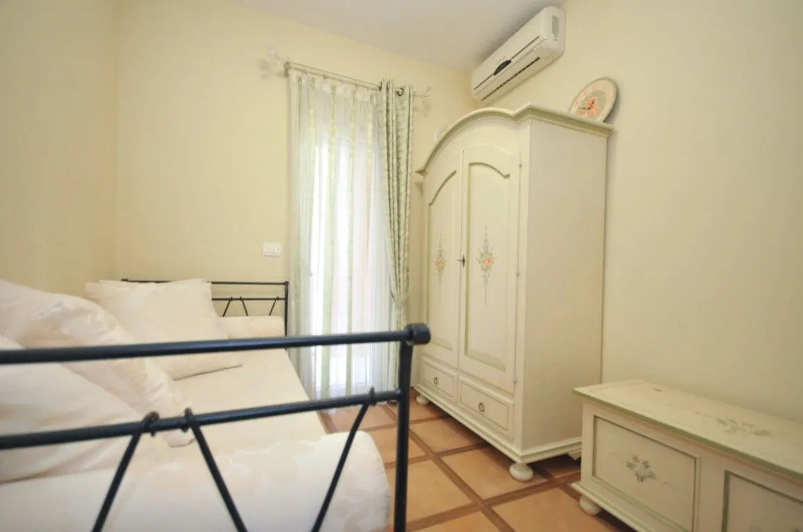 Rent, two bedroom apartment, 64m², Centar, Budva