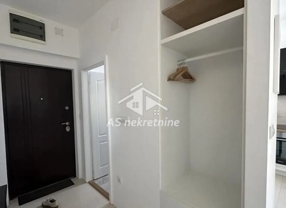 Izdavanje, stan, 57m², Zemun Kej, Zemun Sve Podlokacije