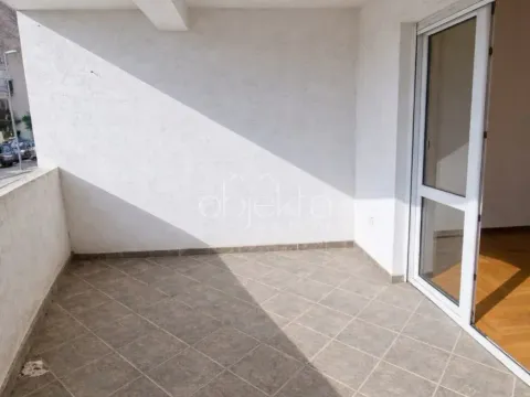 Prodaja, stan, 60m², Tivat, Crna Gora - image 3