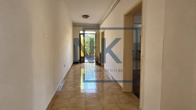 Izdavanje, jednosoban stan, 47m², Kruševac, Podgorica