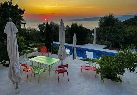 Sale, house, 305m², Reževići, Budva - image 2