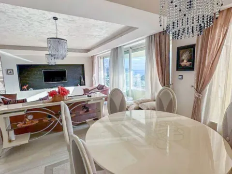 Sale, four bedroom apartment, 177m², Centar, Budva - image 7