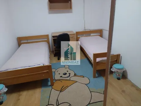 Rent, three bedroom apartment, 72m², Medijana, Niš - image 9