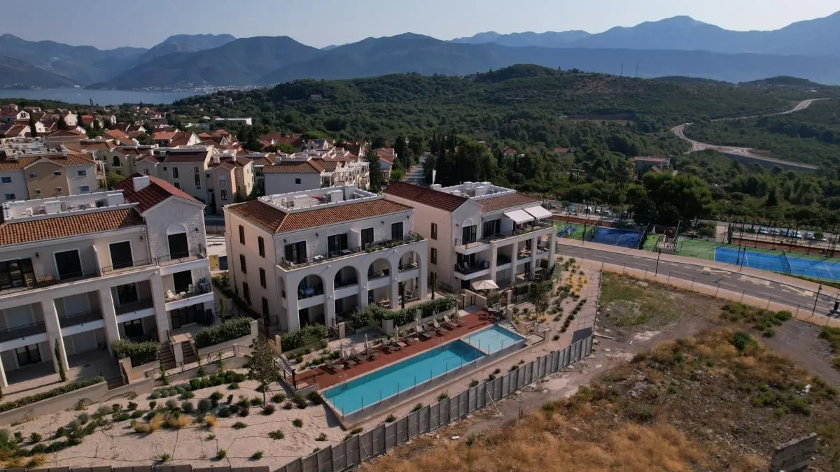 Prodaja, dvosoban stan, 98m², Luštica Bay, Tivat