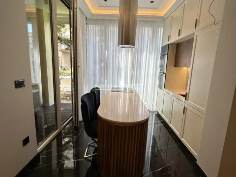 Sale, four bedroom apartment, 100m², Vračar Sve Podlokacije, Beograd - image 11