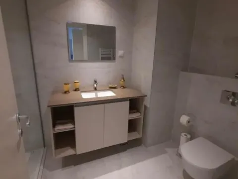 Rent, two bedroom apartment, 55m², Savski Venac, Beograd - image 7