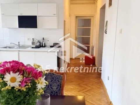 Rent, two bedroom apartment, 55m², Stari Grad, Beograd - image 9