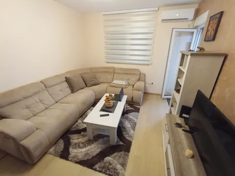 Prodaja, jednosoban stan, 48m², City Kvart, Podgorica - image 5