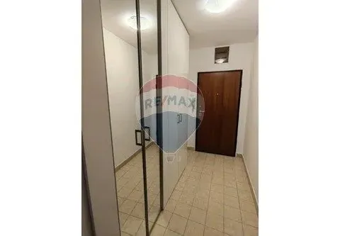 Prodaja, jednosoban stan, 60m², Blok 9, Podgorica - image 10