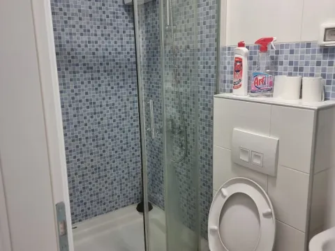 Izdavanje, dvosoban stan, 70m², City Kvart, Podgorica - image 20