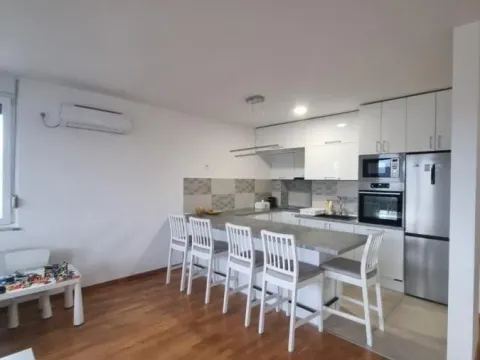 Prodaja, trosoban stan, 82m², Bulevar patrijarha Pavla, Novi Sad Sve Podlokacije - image 7