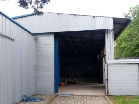 Izdavanje, poslovni prostor, 210m², Veternik, Novi Sad Sve Podlokacije - image 5