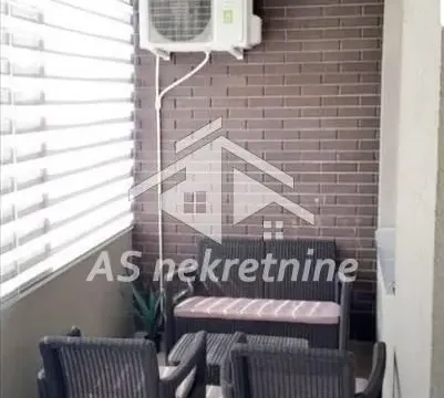 Izdavanje, četvorosoban stan, 96m², Crveni Krst, Beograd - image 19