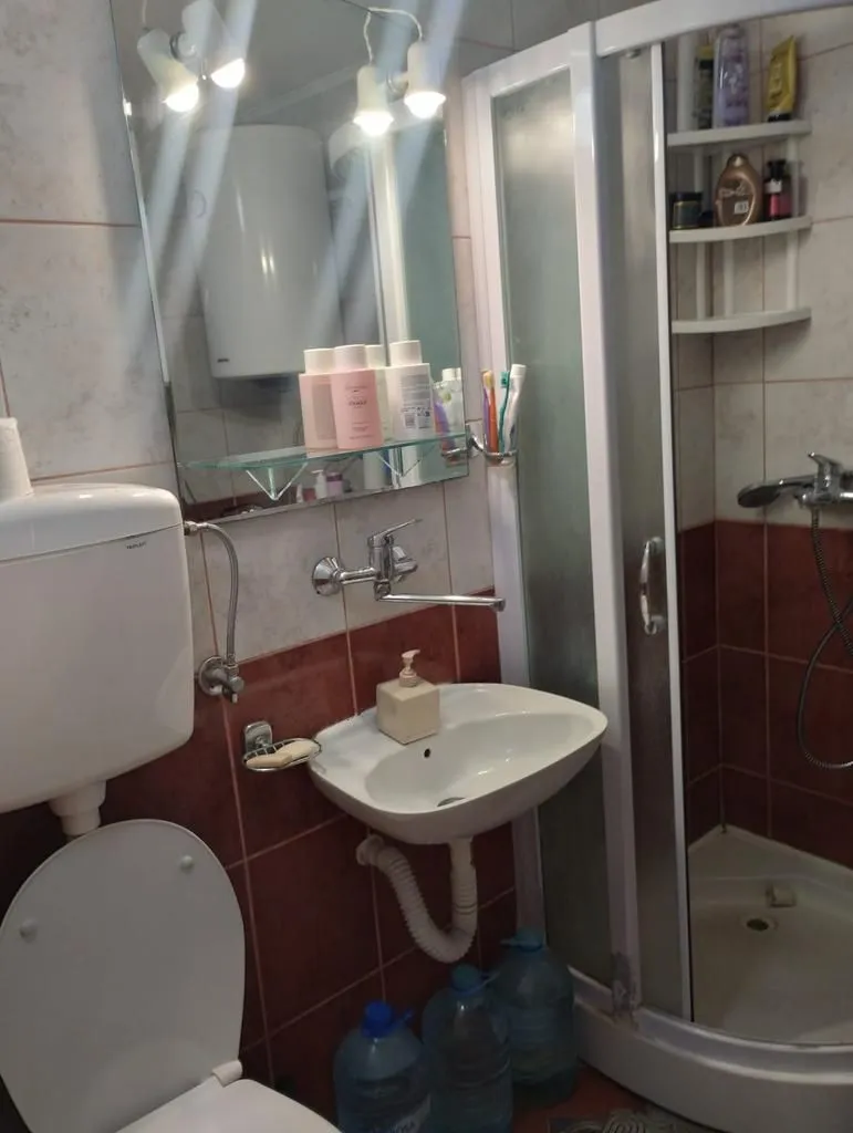 Prodaja, dvosoban stan, 47m², Krašići, Tivat