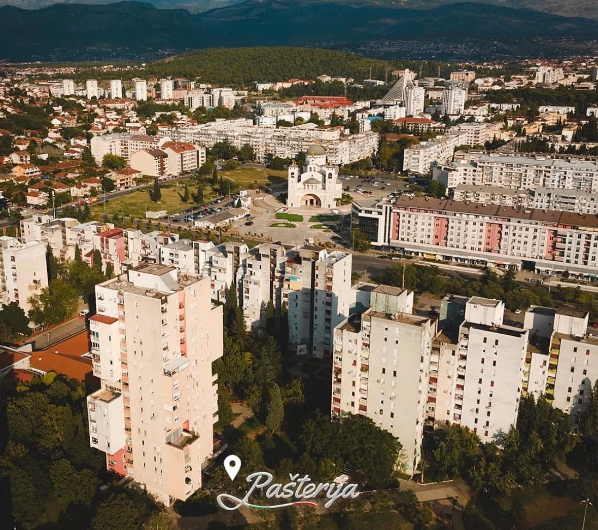 Prodaja, ugostiteljski objekat, 160m², Blok 5, Podgorica