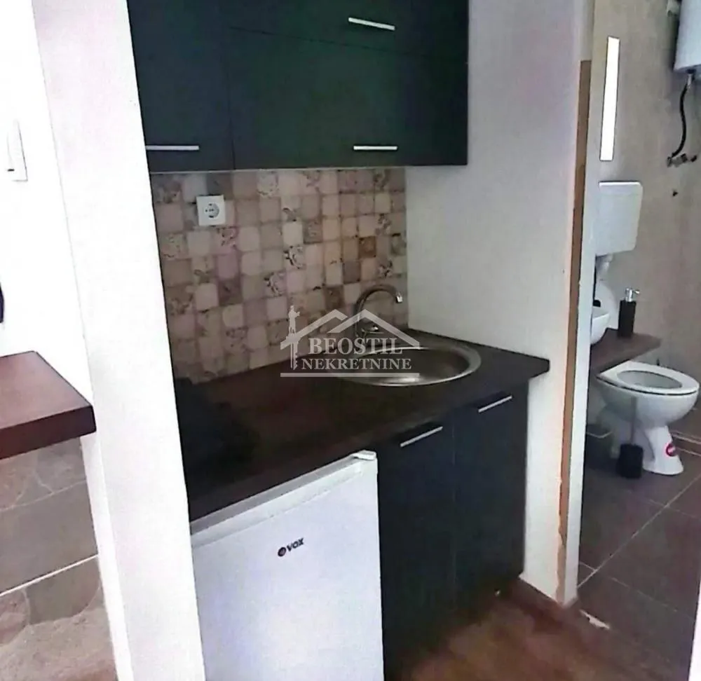 Prodaja, kuća, 300m², Banoštor, Beočin