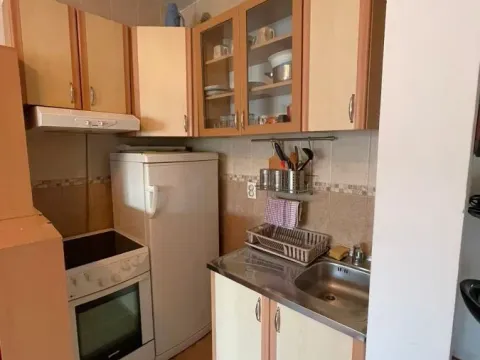 Rent, apartment, 33m², Centar, Bar - image 4