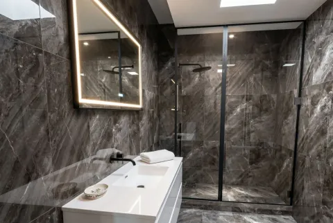 Prodaja, dvosoban stan, 46m², Budva, Crna Gora - image 5