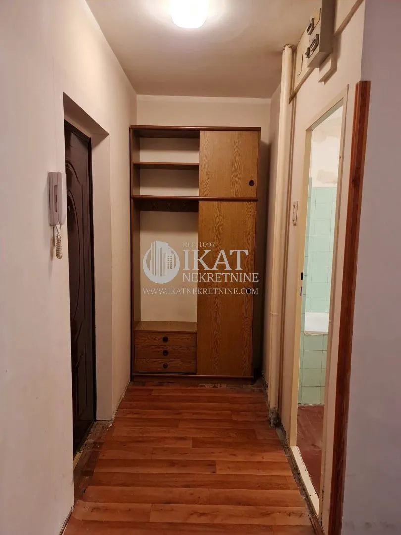 Prodaja, jednosoban stan, 49m², Brace Jerković, Voždovac Sve Podlokacije