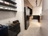 Izdavanje, dvosoban stan, 120m², City Kvart, Podgorica - image 2