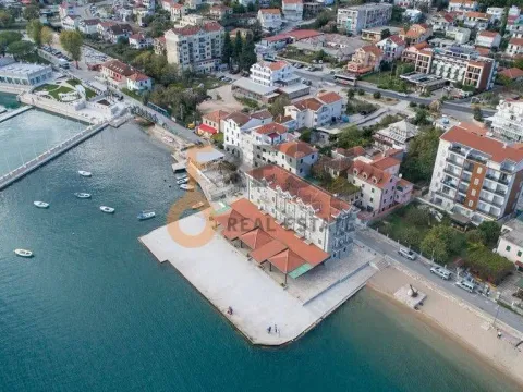 Sale, office space, 800m², Herceg Novi, Crna Gora - image 19