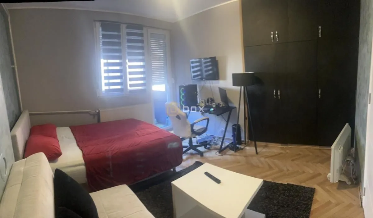 Prodaja, trosoban stan, 98m², Medijana, Niš