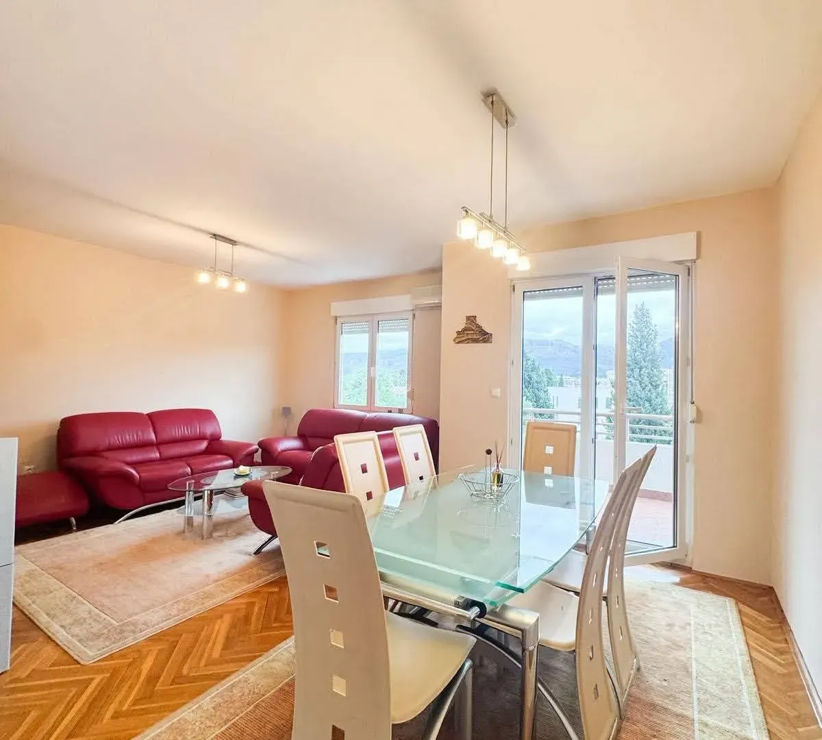 Prodaja, dvosoban stan, 82m², Zagorič, Podgorica
