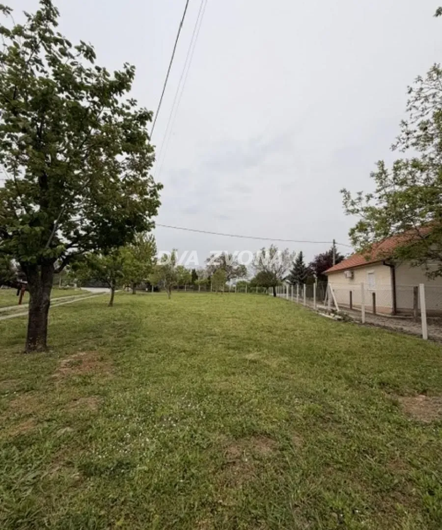 Prodaja, kuća, 38m², Čortanovci, Inđija