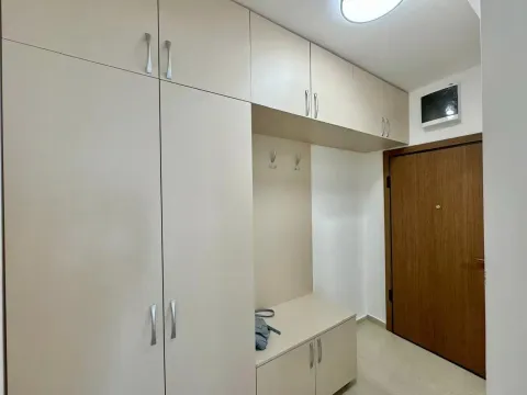 Sale, one bedroom apartment, 45m², Bečići, Budva - image 3