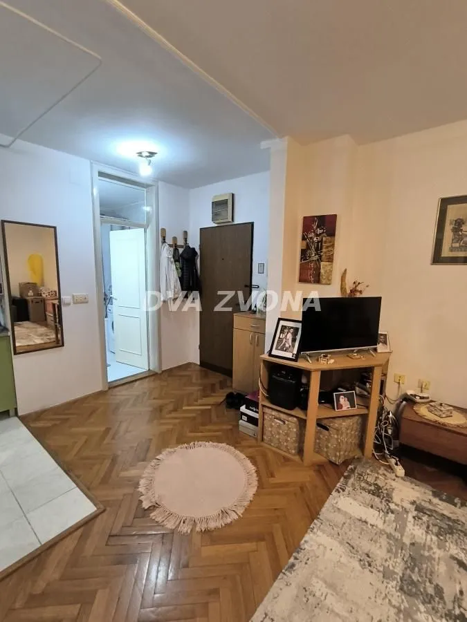 Prodaja, jednosoban stan, 41m², Centar, Novi Sad