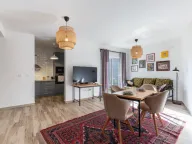 Izdavanje, jednosoban stan, 55m², Bečići, Budva - image 2